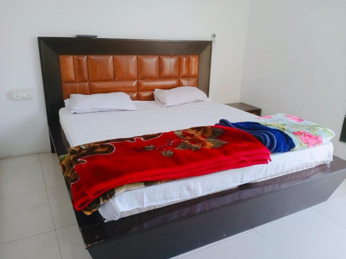 Homestay Ac Dormitory New Delhi Eksteriør bilde