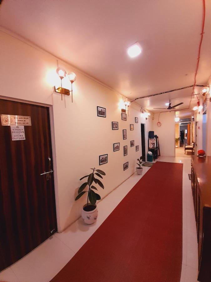 Homestay Ac Dormitory New Delhi Eksteriør bilde