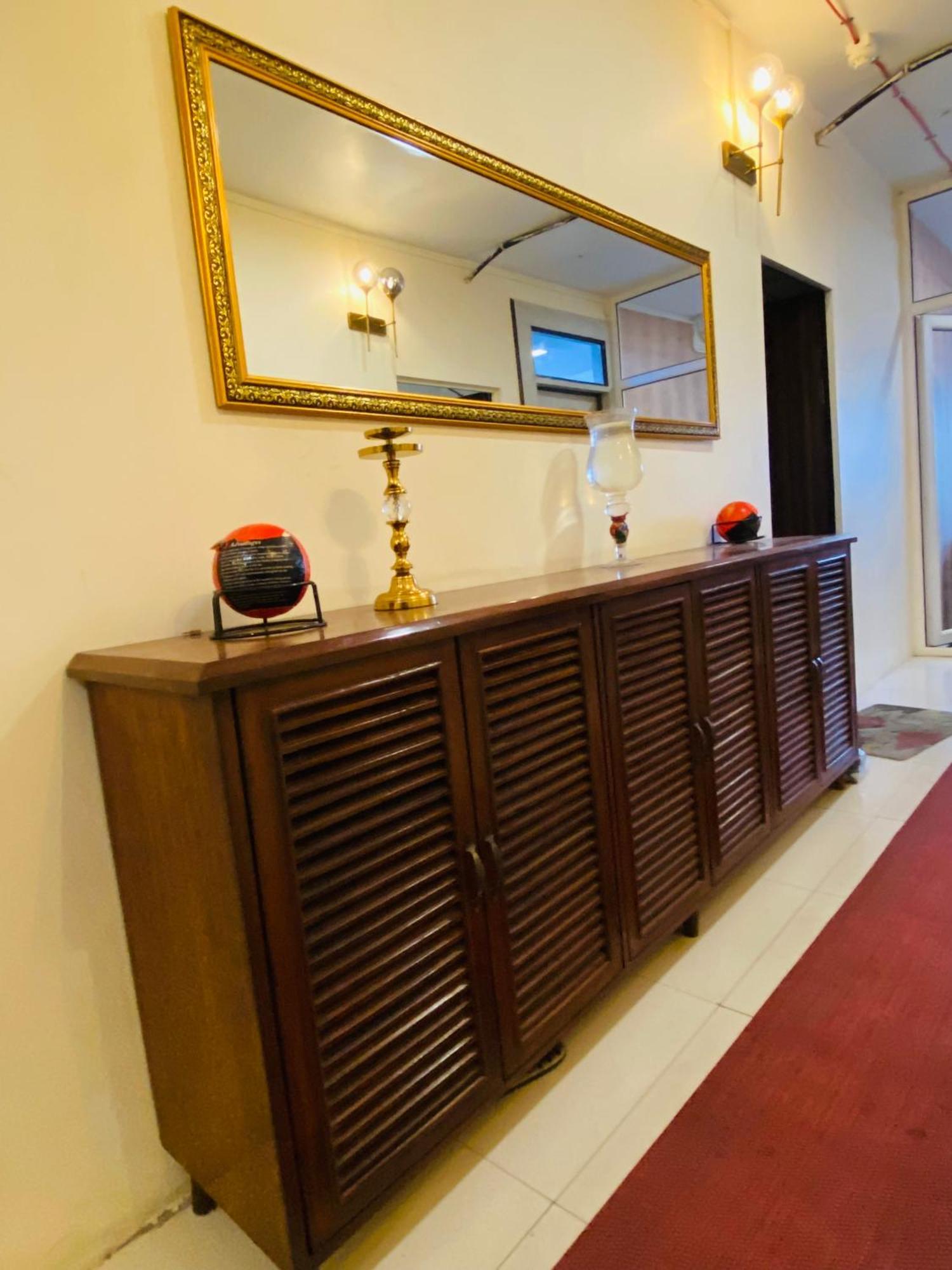 Homestay Ac Dormitory New Delhi Eksteriør bilde