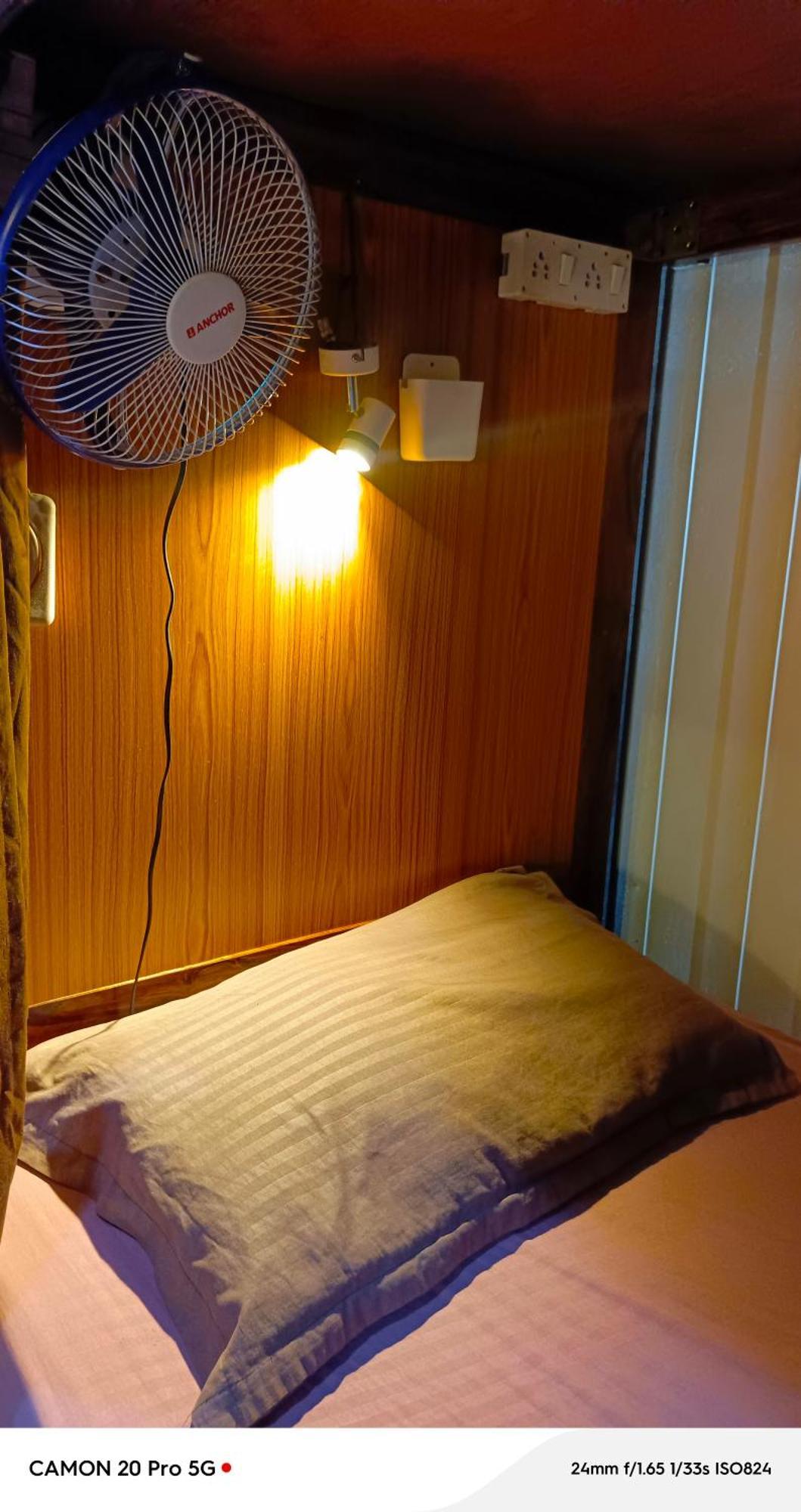 Homestay Ac Dormitory New Delhi Eksteriør bilde