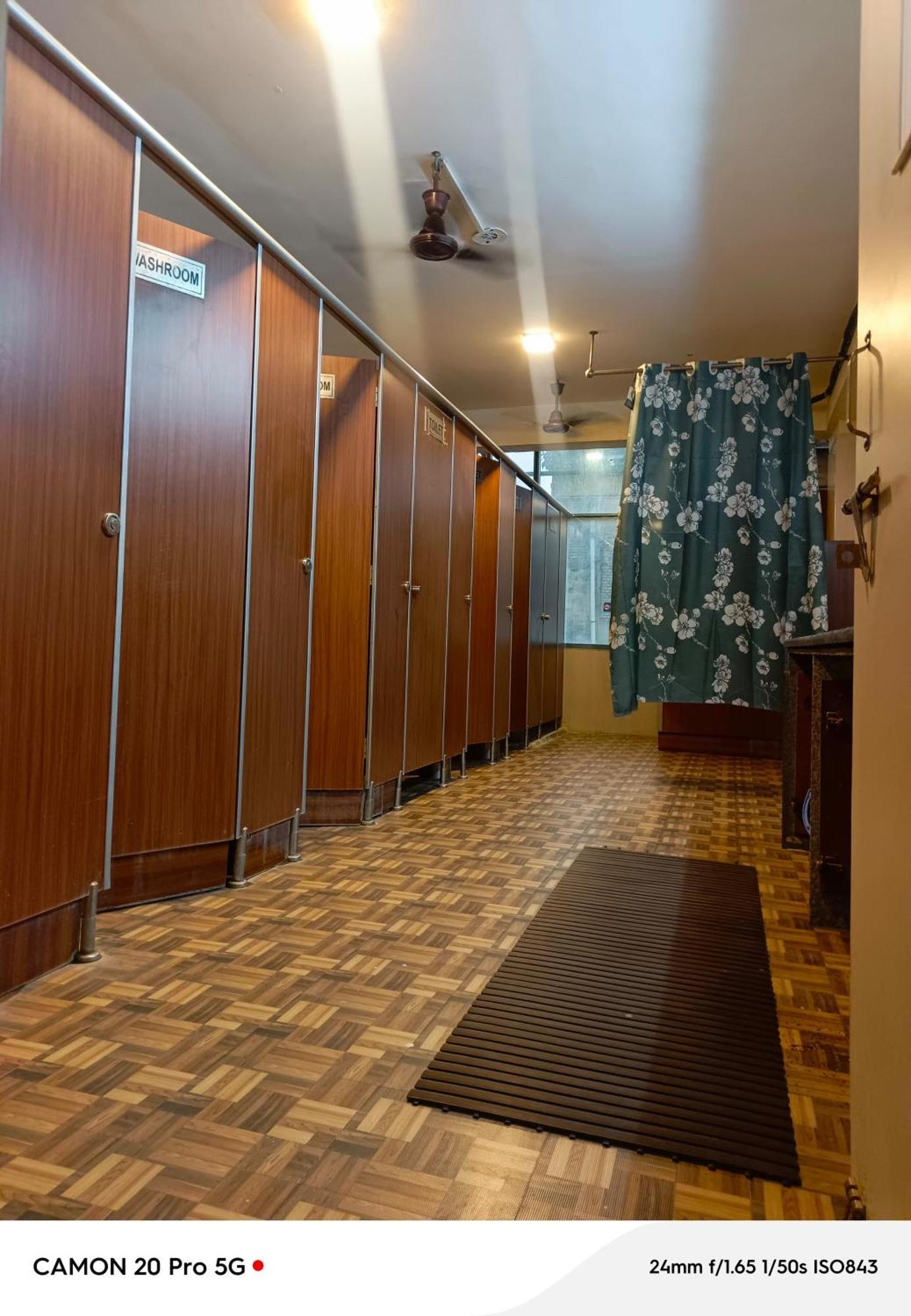 Homestay Ac Dormitory New Delhi Eksteriør bilde